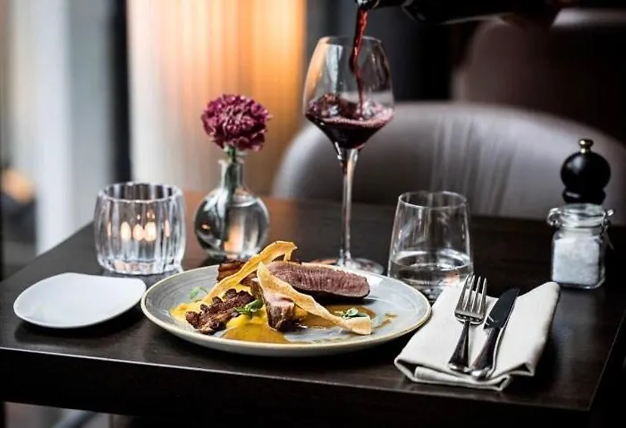 Black Pearl Deluxe شتشيتسين